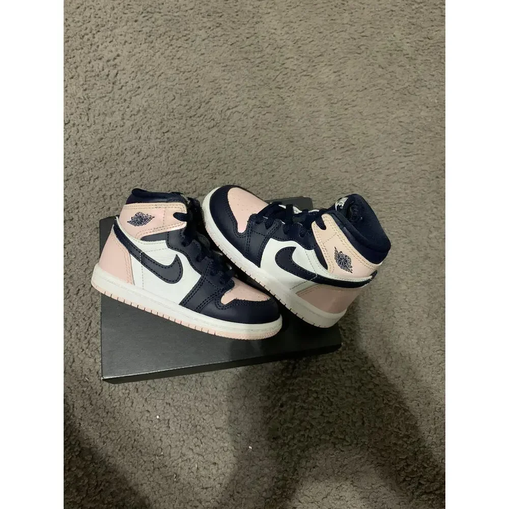 Size 8c- Nike Air Jordan 1 High OG (TD) Atmosphere Bubble Gum CU0450-641